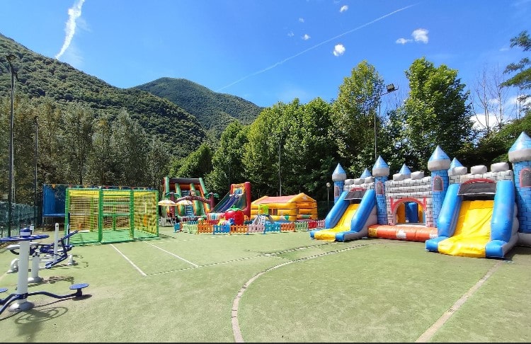 Speeltuin/Spielplatz